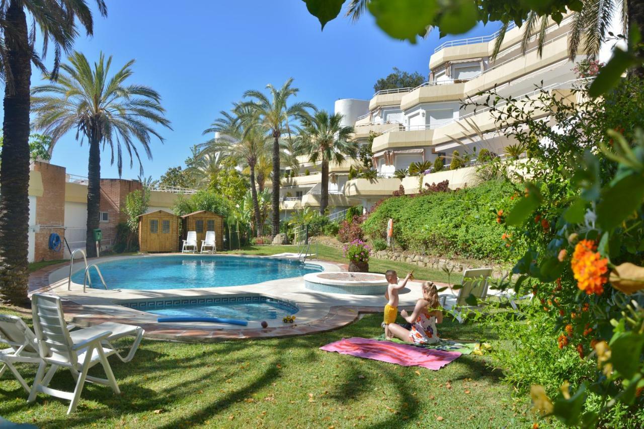 Palmeras Del Golf Benalmádena Exterior photo