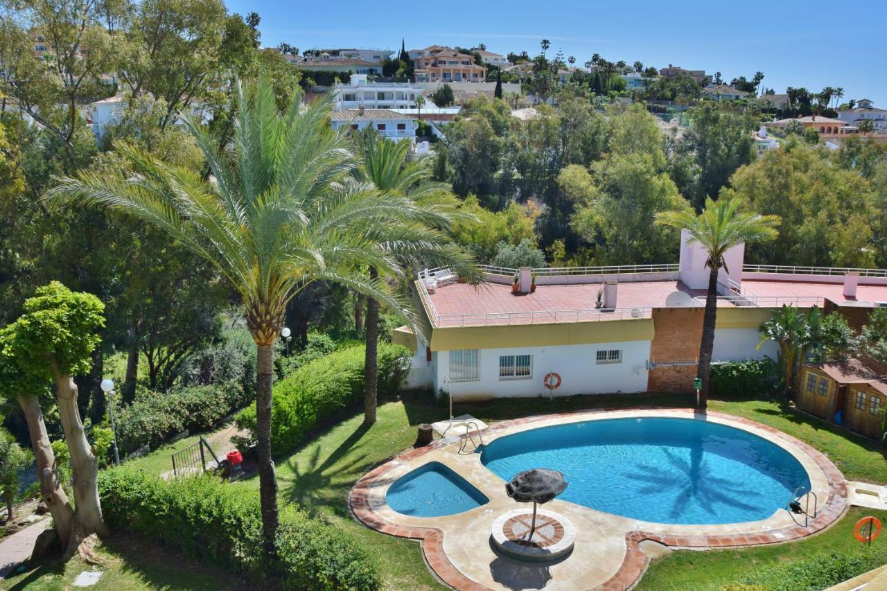Palmeras Del Golf Benalmádena Exterior photo
