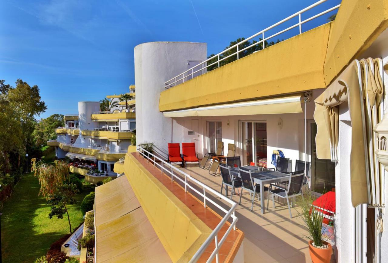 Palmeras Del Golf Benalmádena Exterior photo