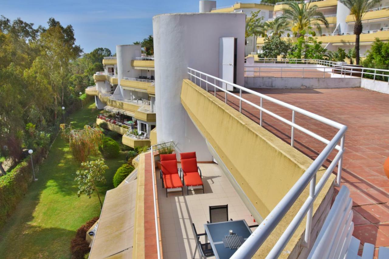 Palmeras Del Golf Benalmádena Exterior photo