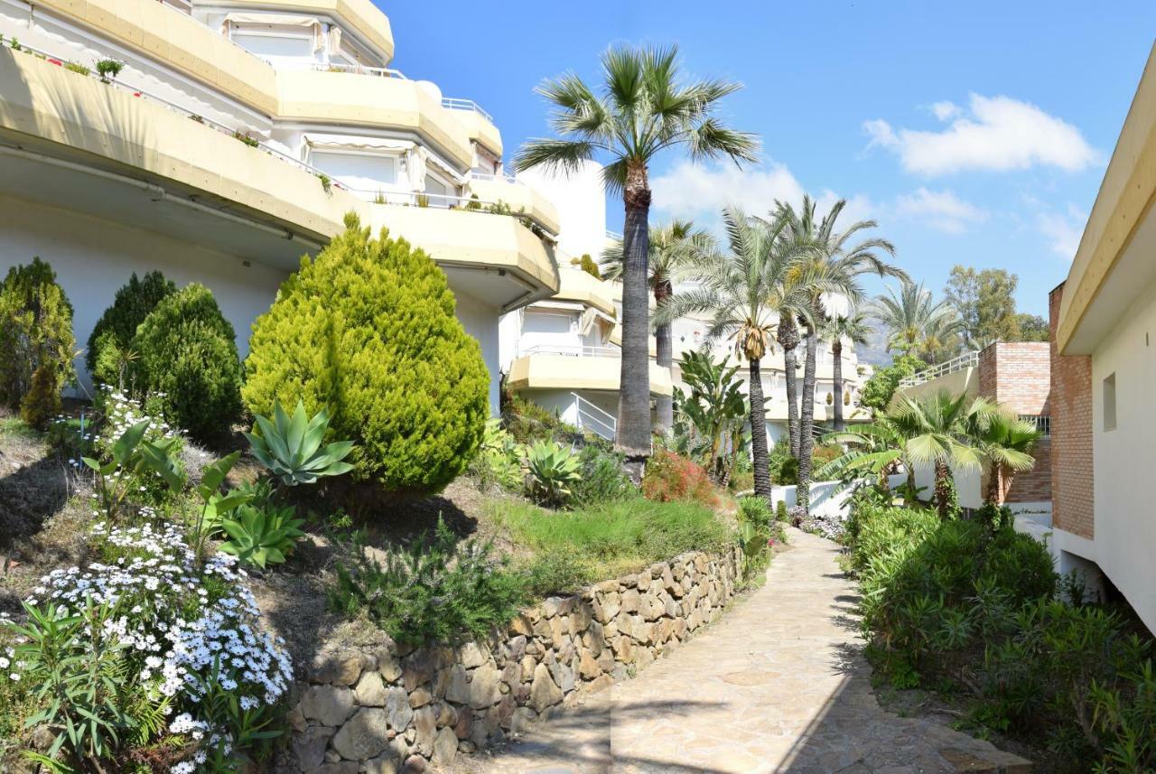 Palmeras Del Golf Benalmádena Exterior photo